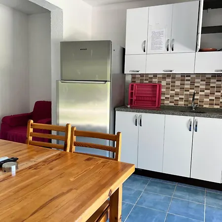Parlak Evleri Apartahotel *