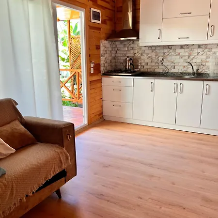 Parlak Evleri Apartahotel